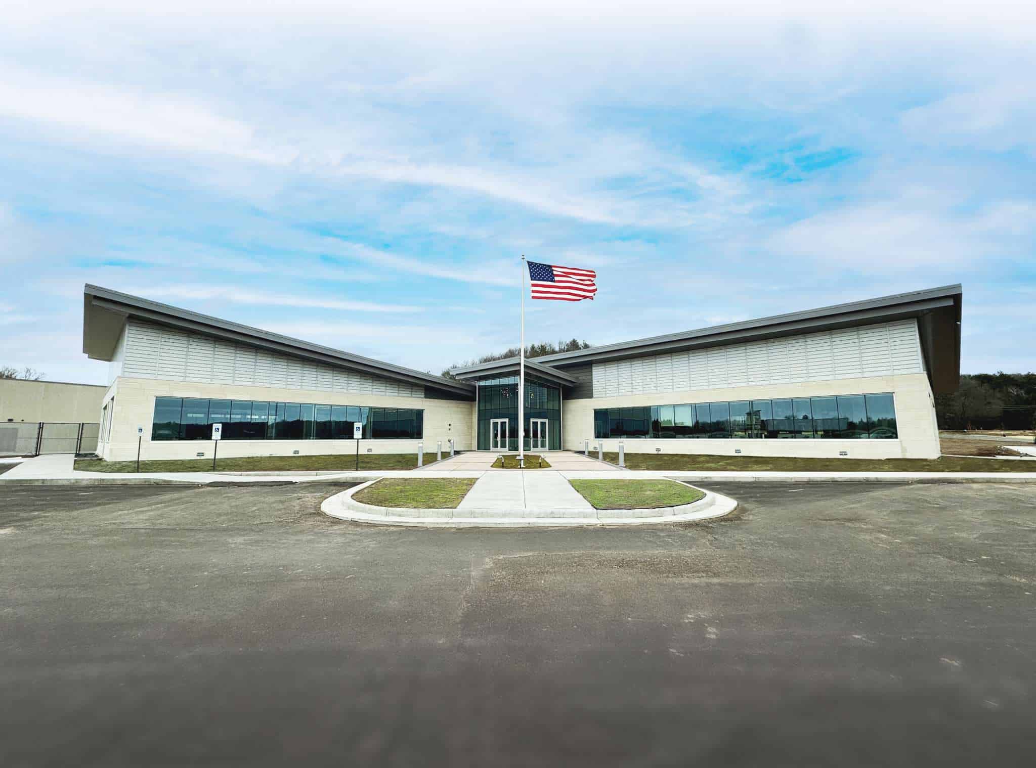eauclaire exterior edit