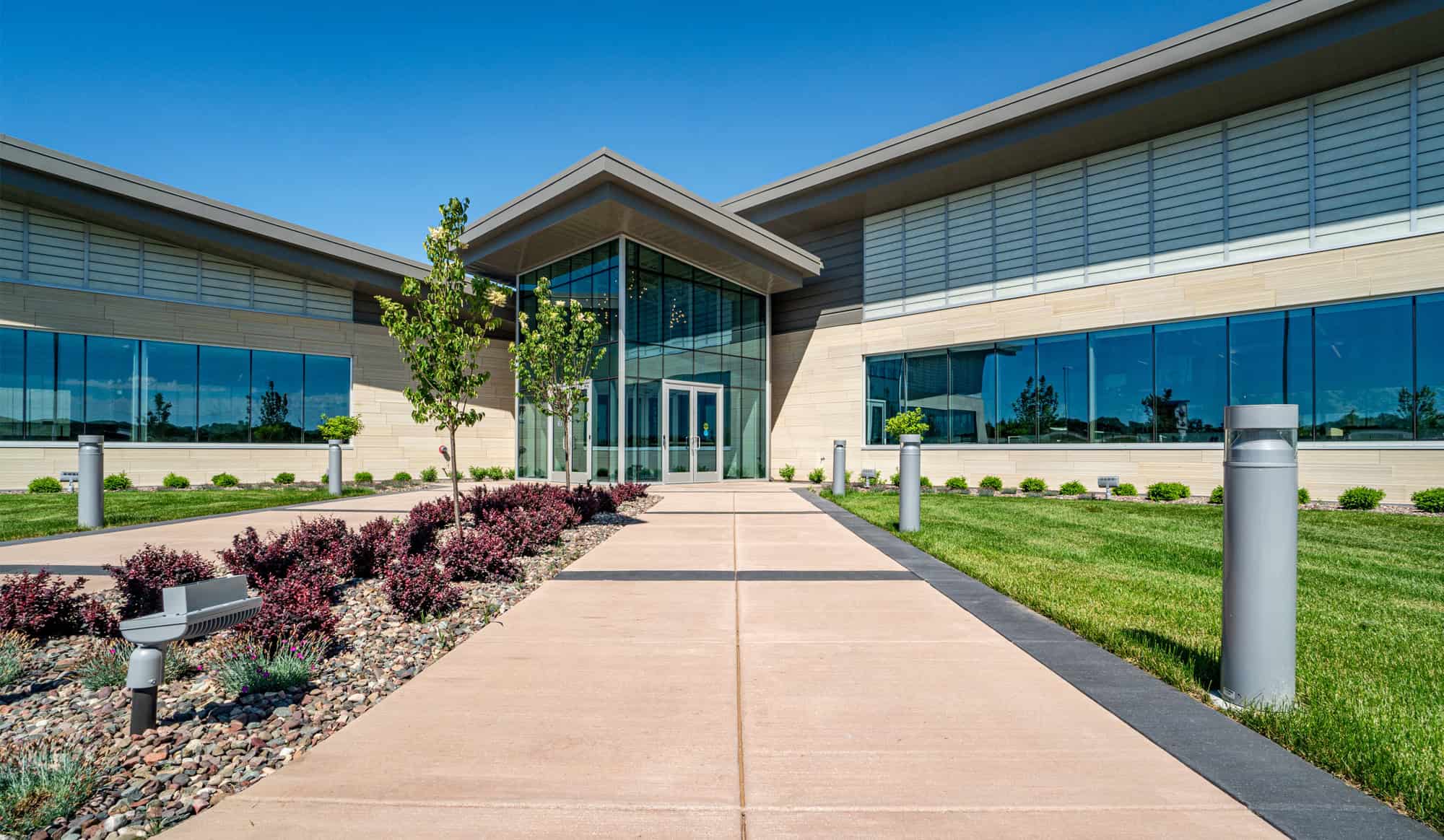miron eau claire office