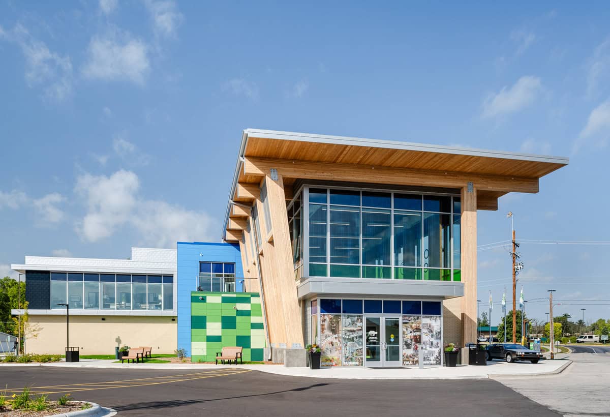 Discover Green Bay Visitor Center Exterior